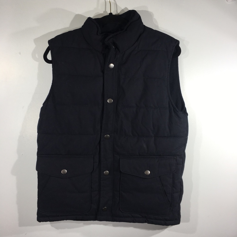 Gap Black Puffer Vest